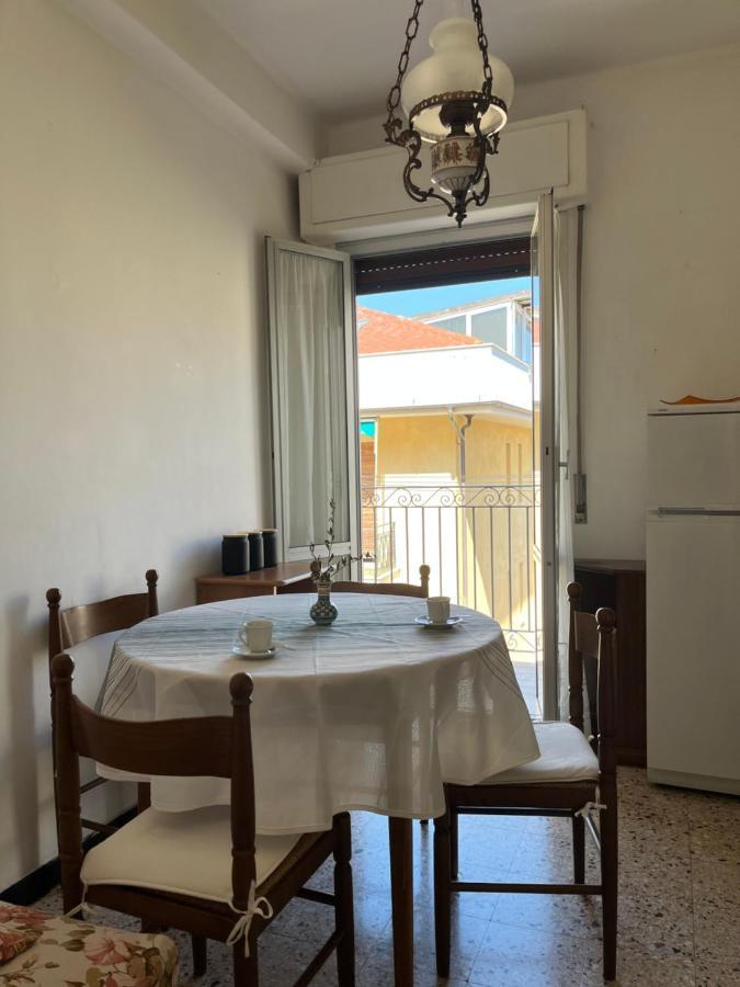 Apartmán Casa Vintage Alassio Exteriér fotografie