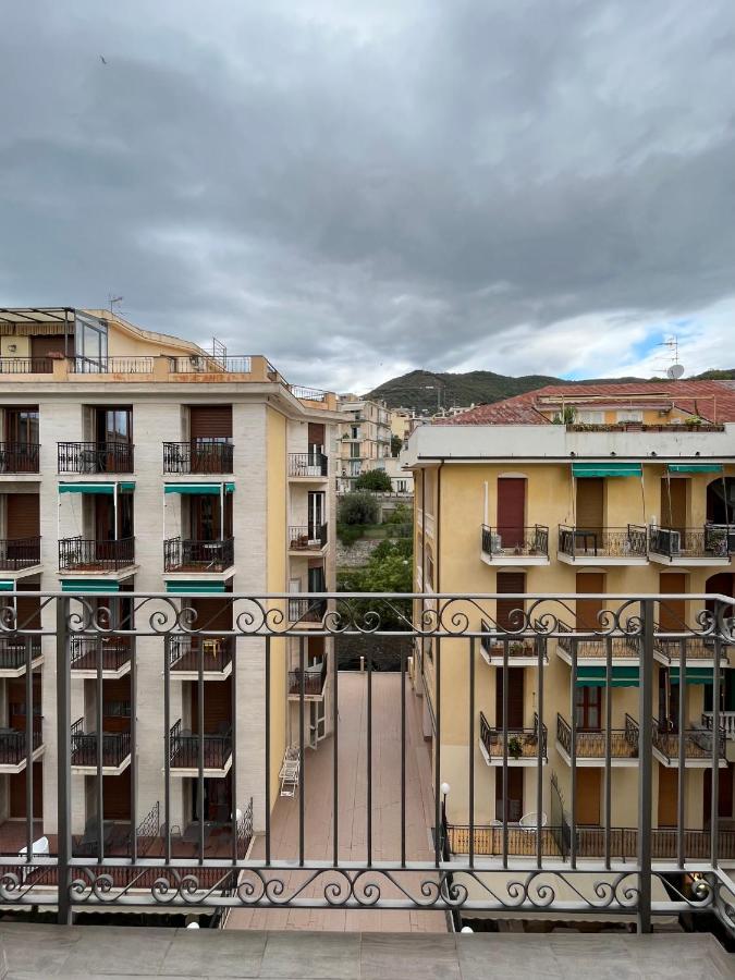 Apartmán Casa Vintage Alassio Exteriér fotografie